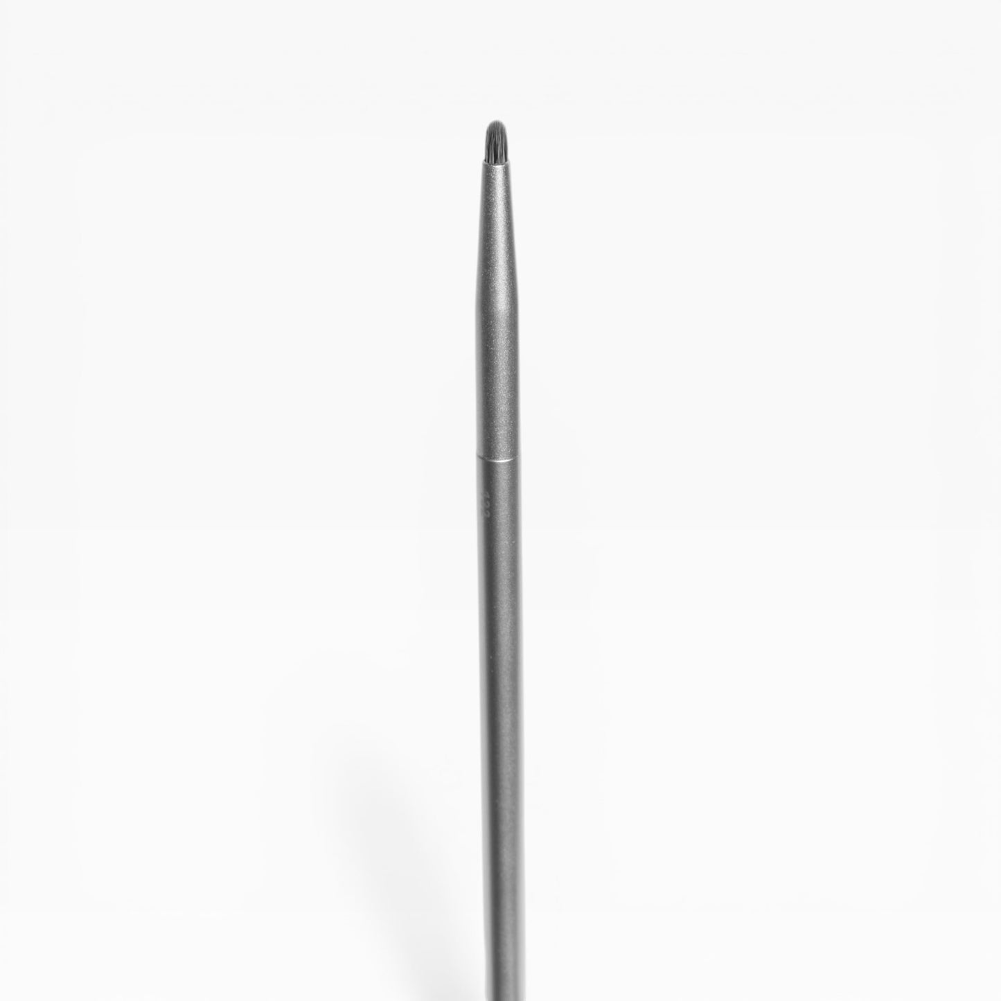Skin Sync Detail Highlighter Brush - 132