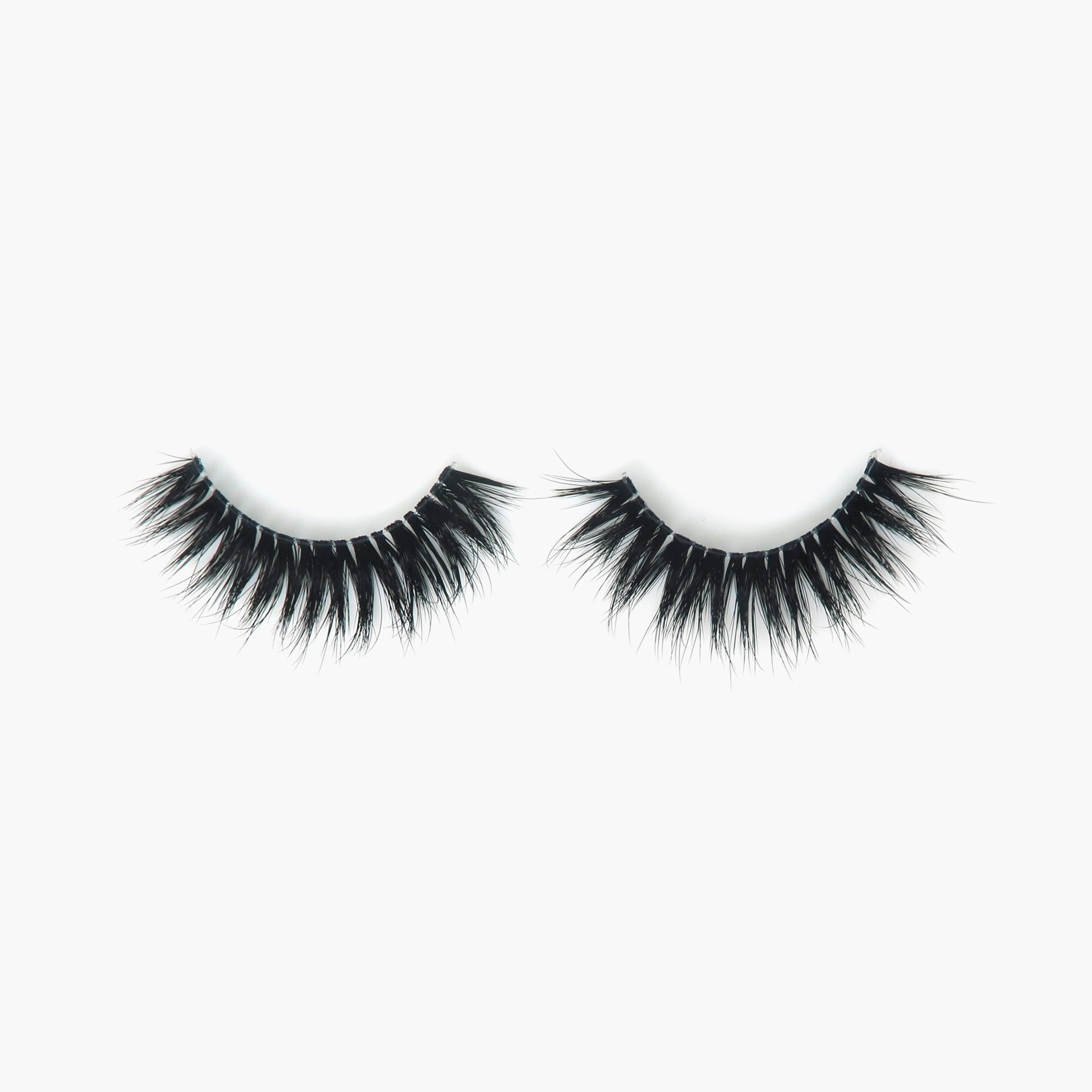 Liva Lashes HYME BEAUTY